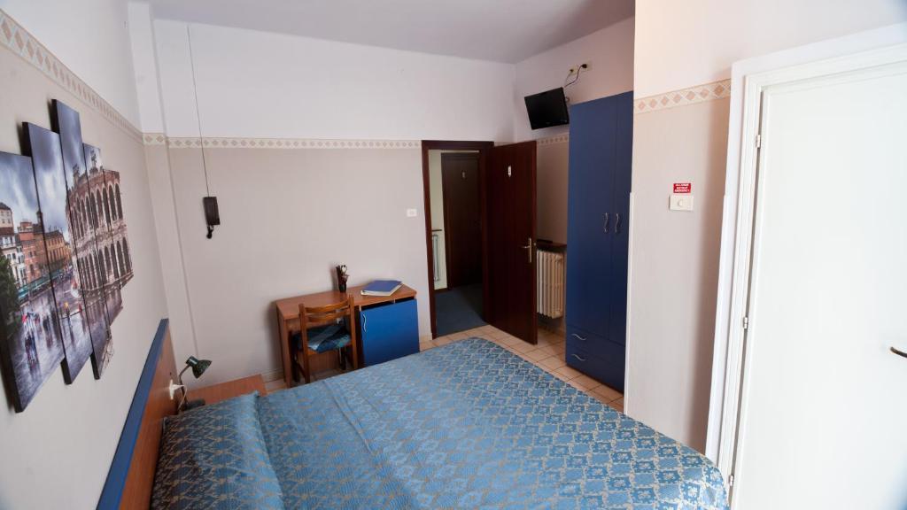 Albergo Marsari Peschiera del Garda Room photo